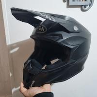 casco da cross airoh