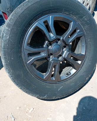 Cerchi da 16 pollici originali  jeep