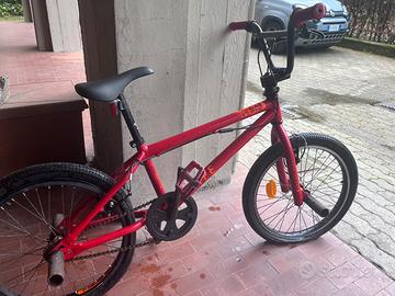 BMX rossa
