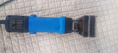 Tosatrice per cavalli