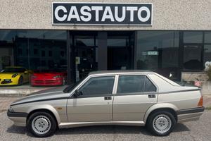 Alfa Romeo 75 2.0i Twin Spark