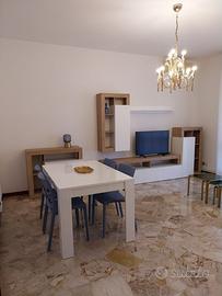 Camera matrimoniale in app. condiviso studenti