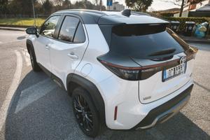 Yaris Cross 1.5h Adventure awd-i 116cv e-cvt