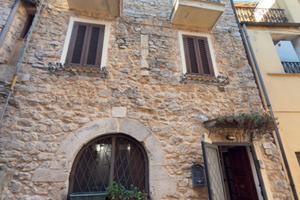 Casa in pietra centro Priverno, prezzo trattabile