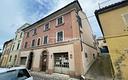 intero-stabile-di-274-mq-con-locale-al-piano-di-1