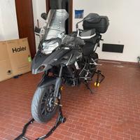 Benelli trk 502 (2021) come nuovo + accessori