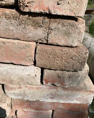 Mattoni per costruzioni 50 centesimi al pezzo