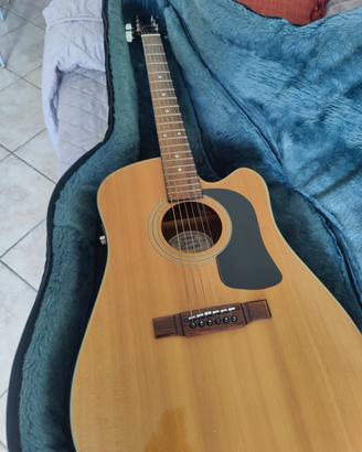 chitarra acustica 