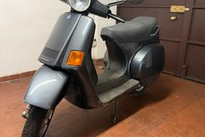Piaggio vespa cosa2