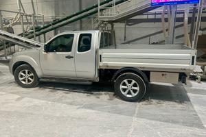 Nissan Navara  LE single cab