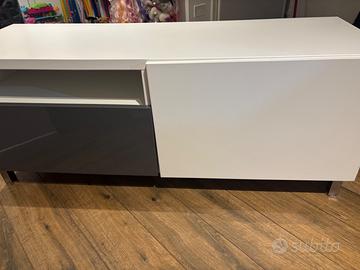 Mobile sotto tv Ikea bianco e grigio