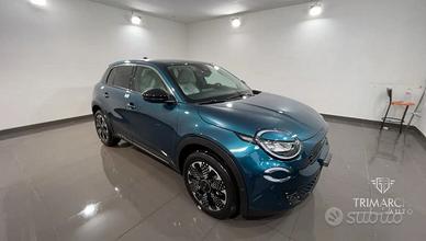 FIAT 600 Hybrid 136 CV DCT MHEV La Prima