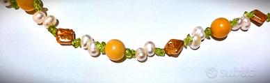 Collana filo lungo perle peridoto calcite