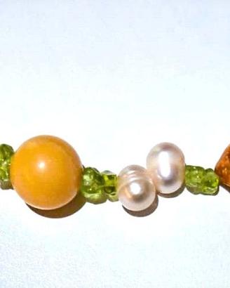 Collana filo lungo perle peridoto calcite