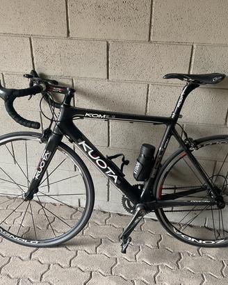 Bici da Corsa Kuota KOM Evo Full Carbon