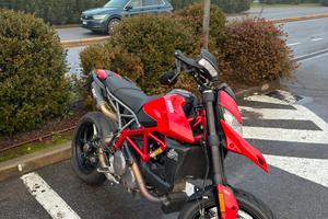 DUCATI HYPERMOTARD 950 RED+SC PROJECT