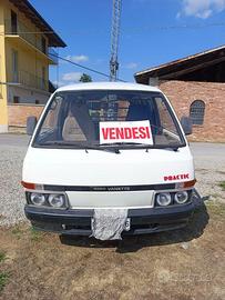 Nissan vanette