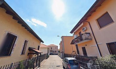 Bilocale di 45mq a Pero- 700 euro spese incluse