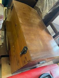 Baule anni '20 "a dorso di mulo"