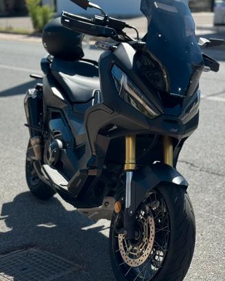 X-ADV 750 2022 Tagliandato e gommato 15.000km