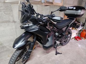 CF Moto 800 MT-X come nuova