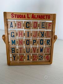 Alfabetiere Vintage in legno