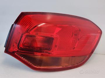 STOP FANALE POSTERIORE DESTRO OPEL Astra J S. Wago