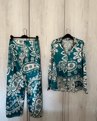 Completo coordinato due pezzi camicia e pantalone