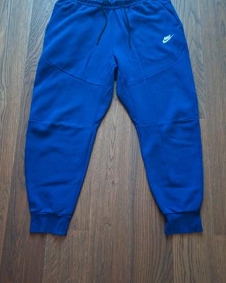 pantalone Nike 