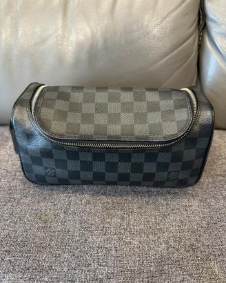 Vuitton Trousse Toilette N47625 Damier Graphite