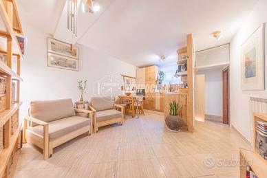 BILOCALE CON GIARDINO PRIVATO IN VI CIBELE!