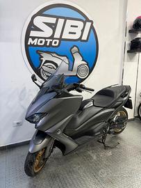 Yamaha T Max 560