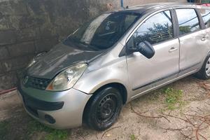 Nissan Note 1.5 DCI sinistrata