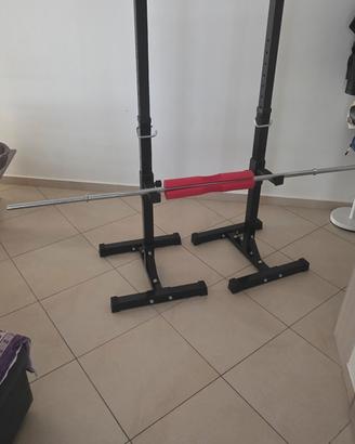 Set panca, rack, bilanciere e pesi