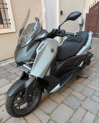 Scooter Yamaha xmax 125 tech max