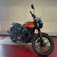 MOTO GUZZI V7 STONE