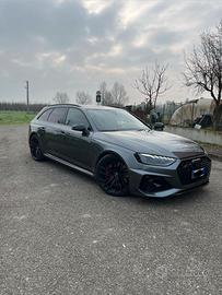 Audi rs4 2020