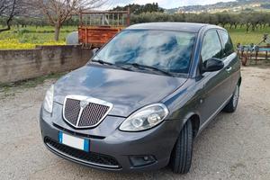 Lancia Ypsilon 2a 1.3 MJT 75cv 55kw imm. 9/2011