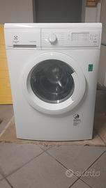 Lavatrice ELECTROLUX-REX  RWP1071TFW