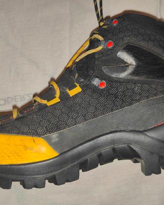 La Sportiva Aequilibrium ST GTX