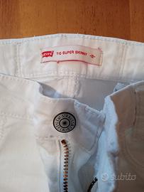 LEVI'S