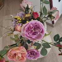 vaso shabby con fiori