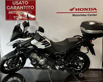 Suzuki V-Strom 650 .