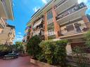 trilocale-con-3-balconi-cassia