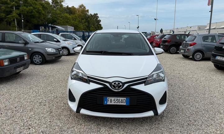 Toyota Yaris 1.4 D-4D 5 porte Lounge