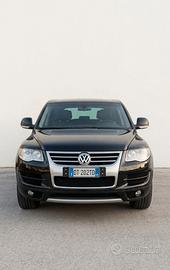VW Tuareg 4x4 3.0 diesel anno 2008 220.000km