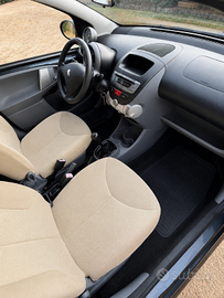 Peugeot 107 1.0 Benzina 5 porte