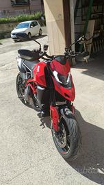 Ducati Hypermotard 950