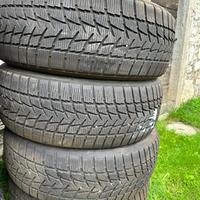 Gomme 235/60R18 107v