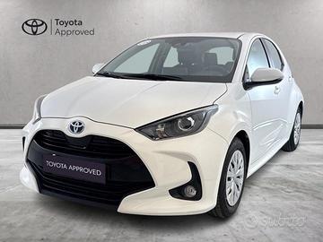 TOYOTA Yaris IV 2020 - Yaris 1.5h Active